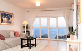 Mariva Deluxe Apartment